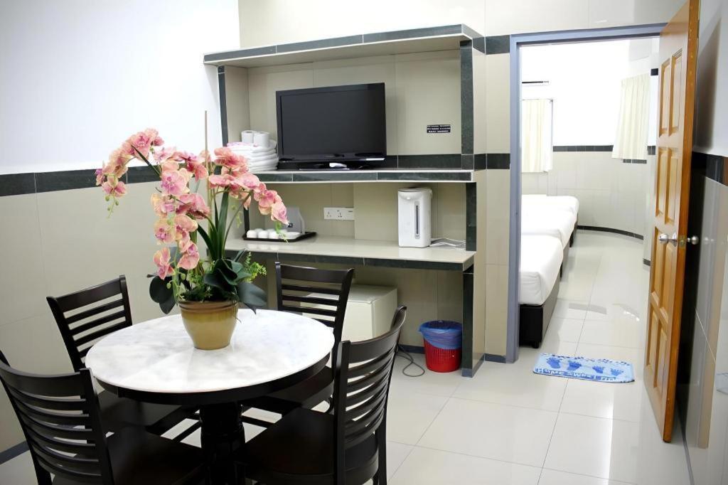 Burmahtel Hotel George Town Exteriér fotografie